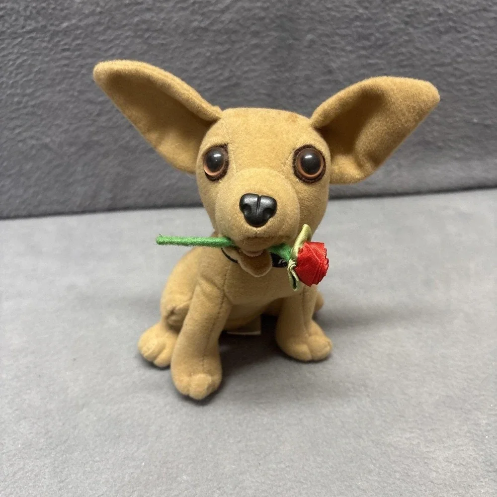 Taco Bell Yo Quiero Chihuahua Advertising Plush Dog w Rose Sound Not Working